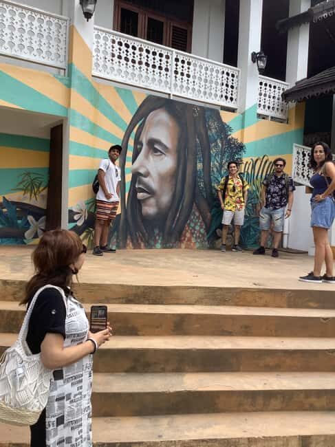 Ocho Rios: Bob Marley Museum and Nine Mile Guided Tour - The Road Trip North: Countryside Views and Jamaica Narration