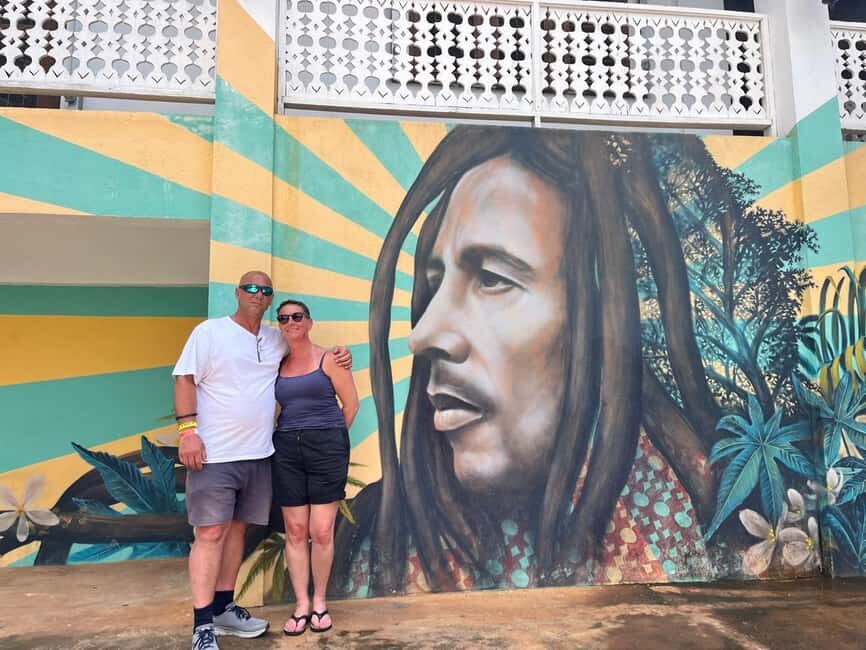 Ocho Rios: Bob Marley's Birthplace Nine Mile Reggae Tour - The Nine Mile setting: why it feels different from Ocho Rios beach time