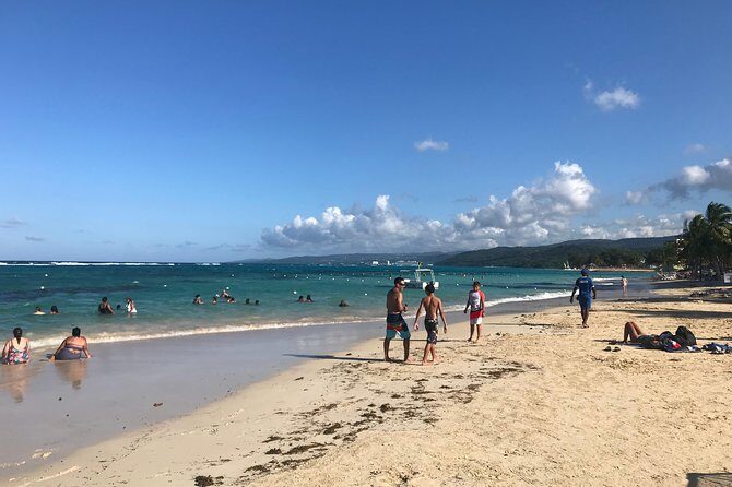 Ocho Rios City Bus Tour (Beach, Sightseeing & Shopping) - Scotchies Drax Hall and the lookout/photo window