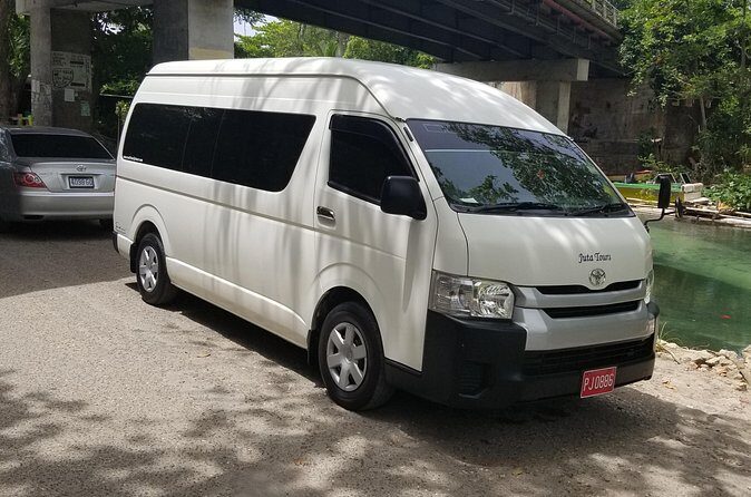 Ocho Rios Private Airport Transfer (MBJ Airport ) - What You Gain From a Driver Beyond Just Transport