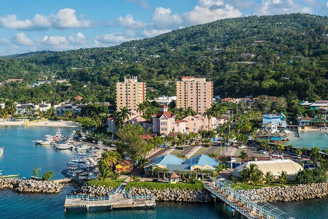 Ocho Rios Scenic Views, Culture and Adventure - Spice Hill Fruit Sampling: The Easy Taste of Jamaica