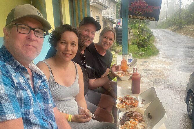 Ocho Rios Sightseeing Tours and Shopping - Vehicle comfort and group setup (and why it matters)