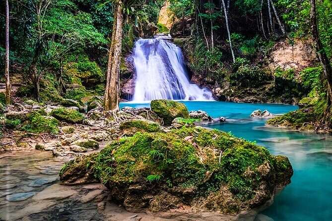 Ocho Rios Water Action Package (Blue Hole, Tubing & Dunns River) - Private Water Day in Ocho Rios: What This Package Really Solves