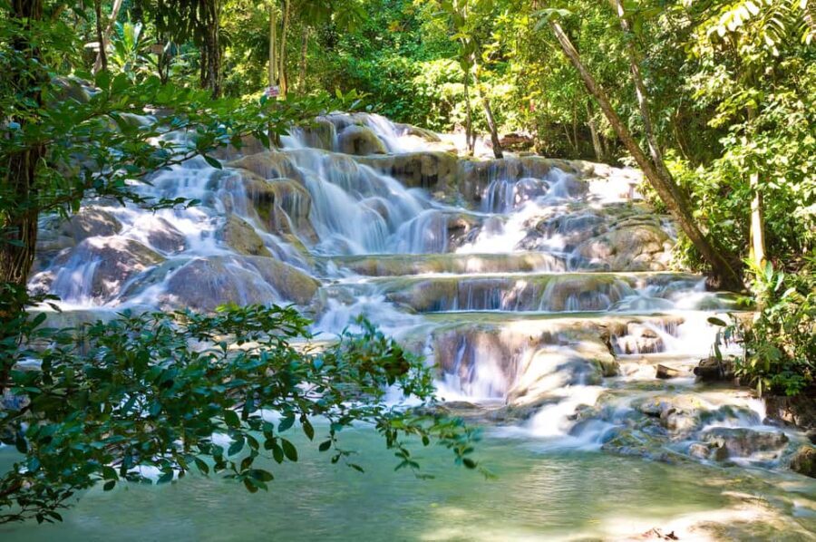 Ochos Rios: Full Day Dunn's River and Blue Hole with Lunch - Dunn’s River Falls: reaching the top of the 180-metre staircase