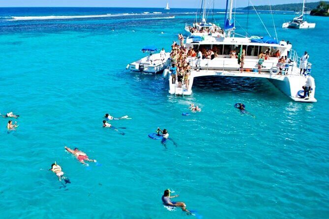 Party Catamaran and Snorkeling Tour in Montego Bay - Getting There the Easy Way: Air-Conditioned Pickup in Montego Bay