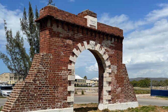Port Royal (UNESCO World Heritage site)and Downtown Kingston Tour - Fort Charles: stepping into Port Royal’s earliest defense story