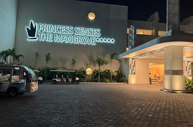Princess Grand/Senses Mangrove Airport Transfer from Montego Bay - Bathroom and Snacks: What’s Offered and What You’ll Need to Plan