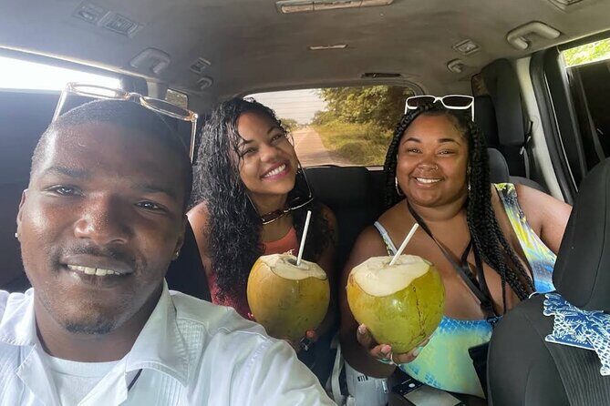 Private Airport transfer from MBJ to & from Hotel's in Ochi Rios - Private MBJ to Ocho Rios transfers: why direct beats shared