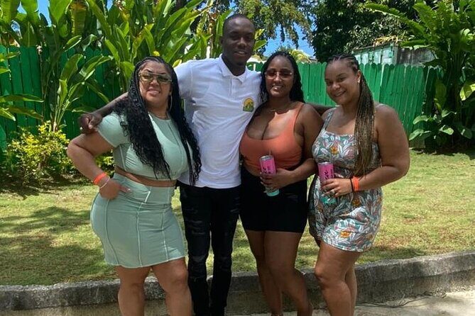 Private Airport Transfer from MBJ to RIU Montego Bay & Reggae - Private isn’t complicated: the MBJ to RIU rhythm