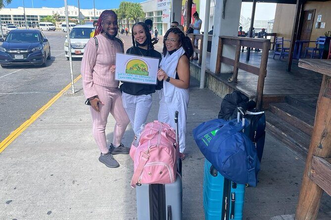 Private Airport Transfer from MBJ to RIU Montego Bay & Reggae - Your ride comfort: space, A/C, and luggage help