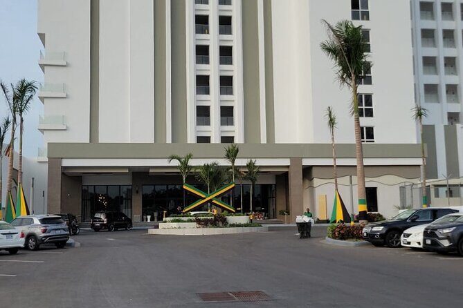 Private Airport Transfer Riu Aquarelle & Excellence Oyster Bay - Who This Transfer Suits Best (And Who Might Rethink It)