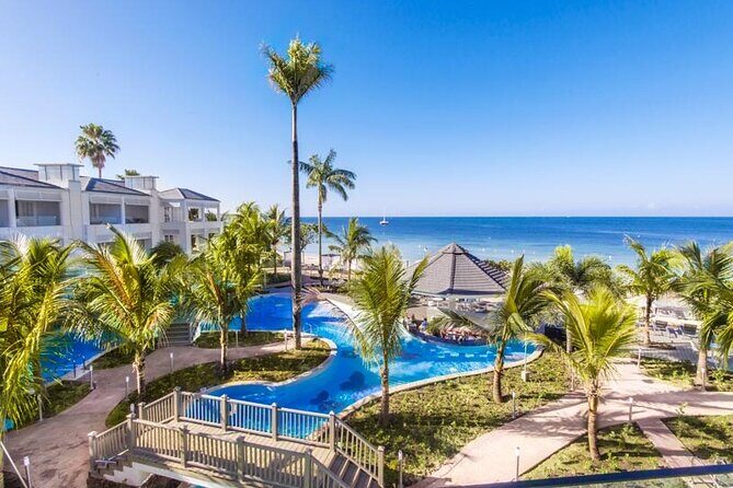 Private Airport Transfer to Azul Beach Resort Negril - Sangster Airport Pickup: find your driver and get moving