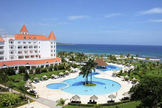 Private Airport Transfer to Bahia Principe Grand Jamaica - Private Montego Bay Airport to Bahia Principe Grand Jamaica: Why This Transfer Works
