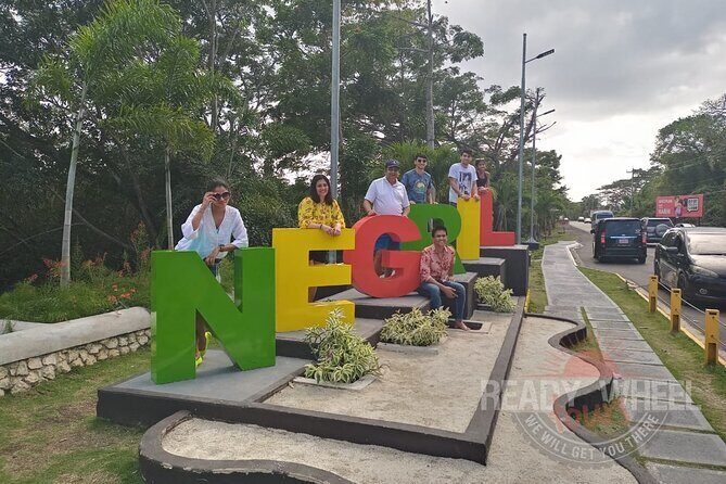 Private Airport Transfer to Negril from Montego Bay w Local Guide - Cold water, peanuts, and WiFi: the comfort wins on this transfer