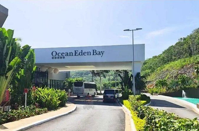 Private Airport Transfer to Ocean Eden/Coral Aquarelle, Royalton - The Drive to Falmouth: Air-Conditioned Comfort and Local Talk