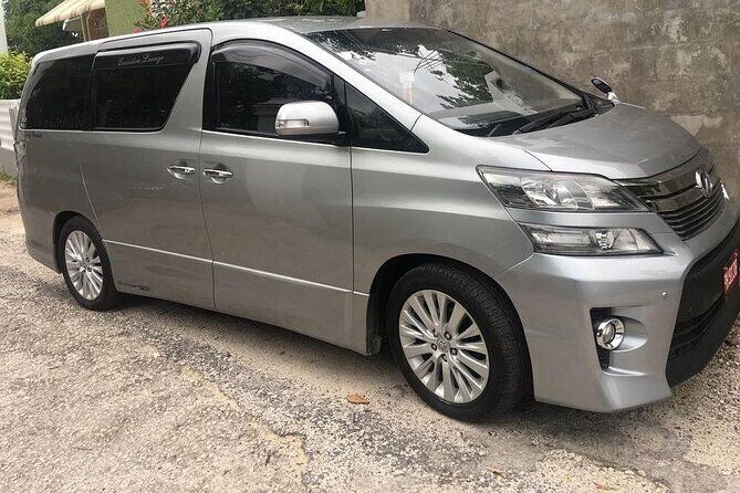 Private Airport Transfers from Montego Bay - Luggage Help: Small Detail, Big Relief