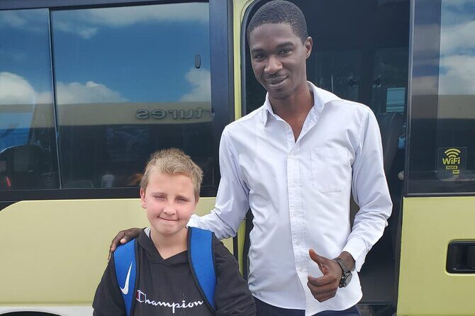 Private Airport Transfers To Negril Hotels and Villas - Car seats for infants and toddlers: a real planning win