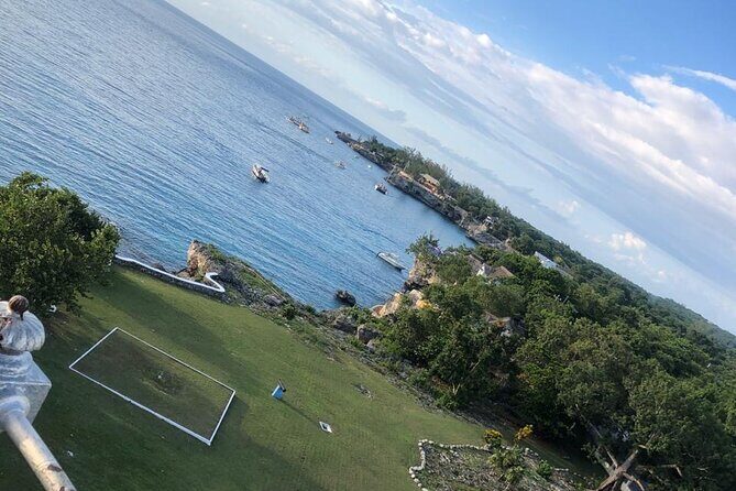 Private and Customize Negril Day Tour - Margaritaville Negril: lunch plan and the 7-mile beach break