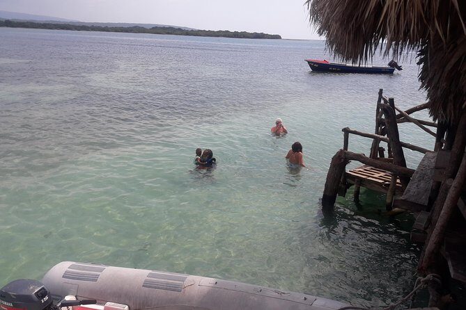 Private Appleton Estate Rum and Pelican Bar Tour from Montego Bay - Complimentary Beverages at Appleton: How to make the tasting time work