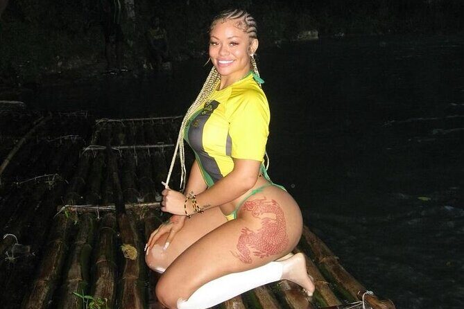 Private bamboo rafting and massage in Montego Bay - What the 1.5 Hours Feels Like in Real Time