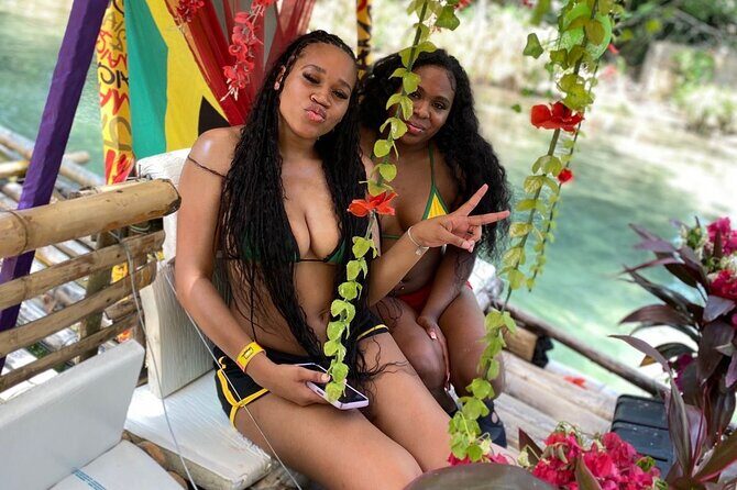 Private Bamboo Rafting in Montego Bay - Quick hits