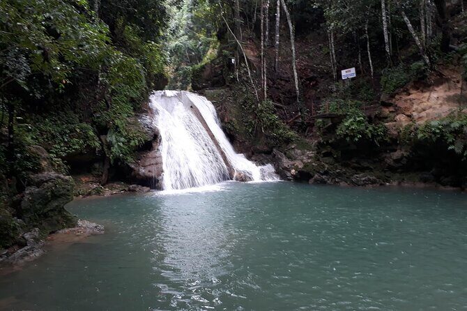 Private Blue Hole and River Tubing from Ocho Rios - Getting there smoothly from Ocho Rios: private ride, quick transfer