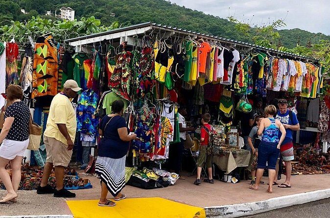 Private Guided 2-Hour Tour in Montego Bay - Margaritaville Montego Bay: beachside entertainment without extra ticket fees