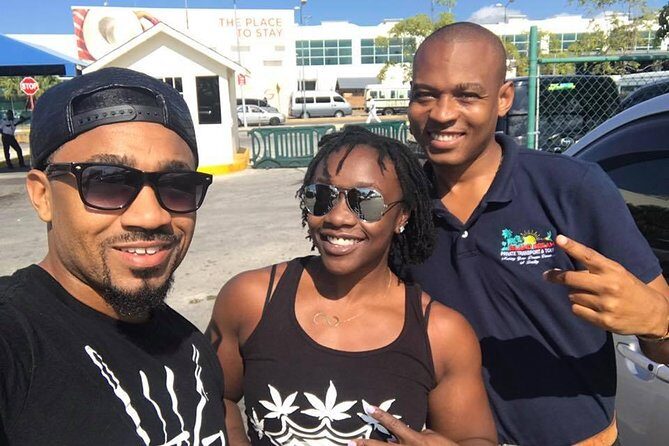 Private: Montego Bay Airport- Negril Resorts on the beach - Arriving at Negril Beach Resorts: Direct, Private, and Convenient