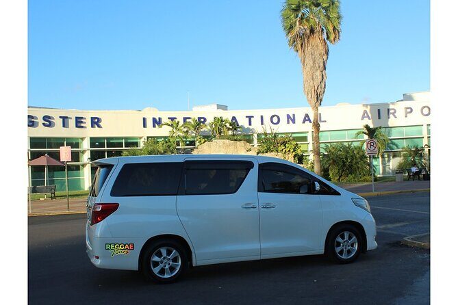 Private Montego Bay Airport Transfer to Royalton Blue Waters - Finding the Reggae Tours Desk in Arrivals (So You Don’t Wander)