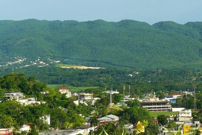 Private Montego Bay Highlights Tour with Pickup Included - Inner-City Community Views and Fruit Stalls for the Real Jamaica Feel
