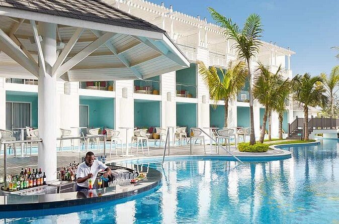Private Montego Bay Jamaica Airport Transfer to Hotels in Negril - Who Should Book This Transfer (And Who Might Skip It)
