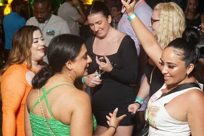 Private Montego Bay Nightlife Club Tour - Stop 1: Lounge 2727 for Your First Two Hours