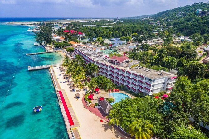 Private Round Trip Airport Transfer From Montego Bay Hotels - Drivers who bring more than just a steering wheel