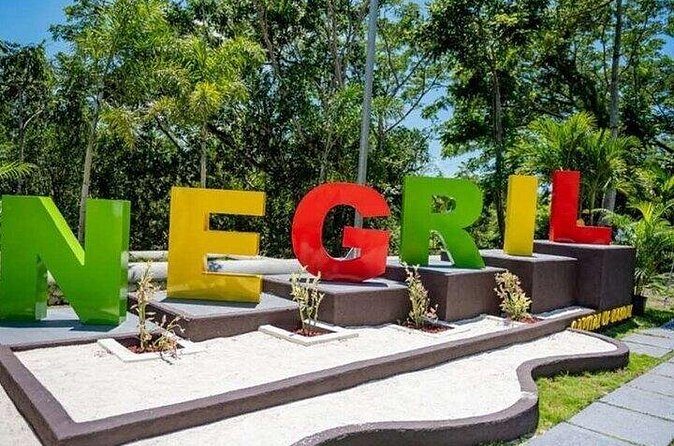 Private Round Trip from Sangster International Airport to Negril - What to expect at the airport: finding your driver and boarding fast