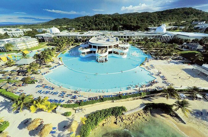 Private Sangster Airport Transfer to Grand Palladium Resort - Group size and vehicle fit: up to 10 travelers per ride