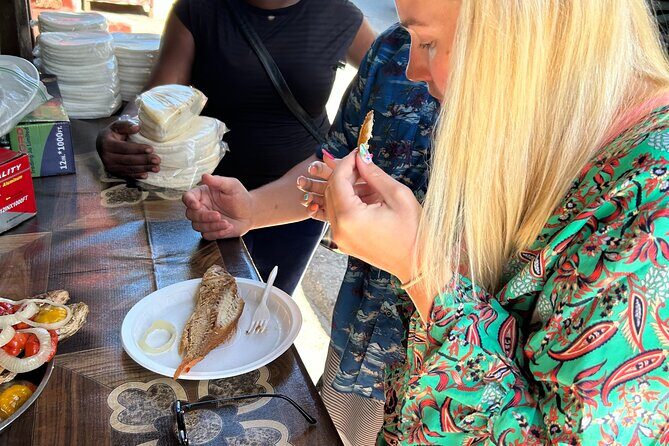 Private Seafood Tour and Floyds Pelican Bar or Black River Safari - Black River Safari: pontoon boat calm, mangroves, and crocodiles