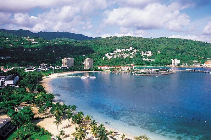Private Tour From Runaway Bay to Ocho Rios, Blue Hole, Sightseeing and Shopping. - What to Expect From the Timing