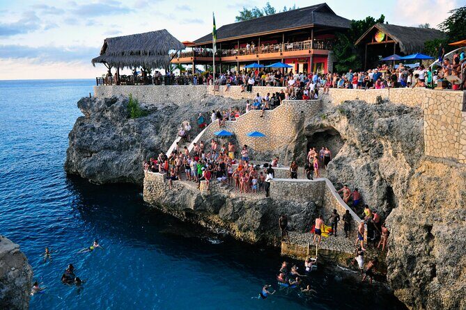 Private Tour of Negril Beach and Sunset at Ricks Cafe - Stop 3: Rick’s Cafe at sunset—when the cliff becomes the show