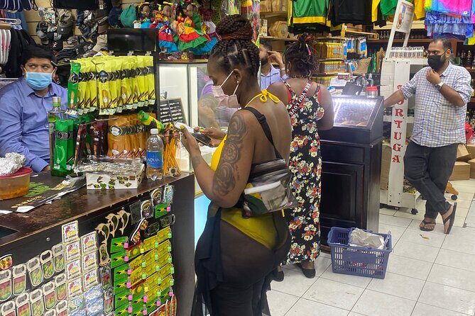 Private Tour Souvenir Shopping in Montego Bay - The ride experience: music, pacing, and why it feels easier