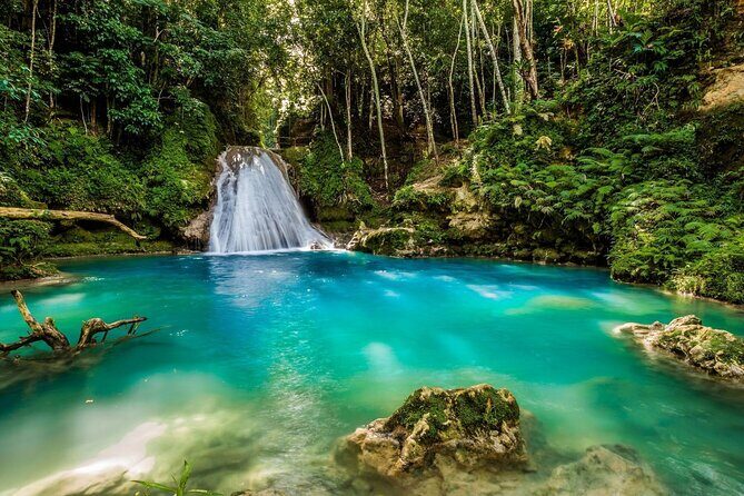 Private Tour To Blue Hole and Dunn’s River from Montego Bay - What’s Actually Included (and What You’ll Need to Plan for)