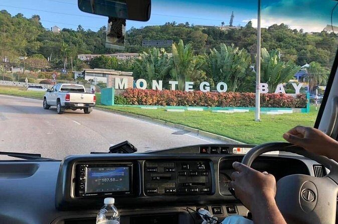 Private Transfer from Montego Bay Airport to Montego Bay Hotels - Timing, Weather, and Real-World Arrival