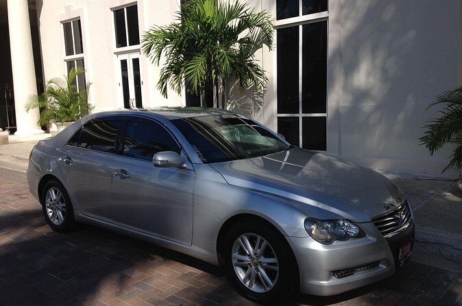 Private Transfer from Montego Bay Airport to Ocho Rios - Ocho Rios hotel drop-off: getting to the right area without extra hassle