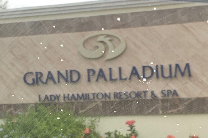 Private Transfer Grand Palladium and Royalton Blue Water Resort - Arriving at Royalton Blue Water: what to do with that extra smoothness