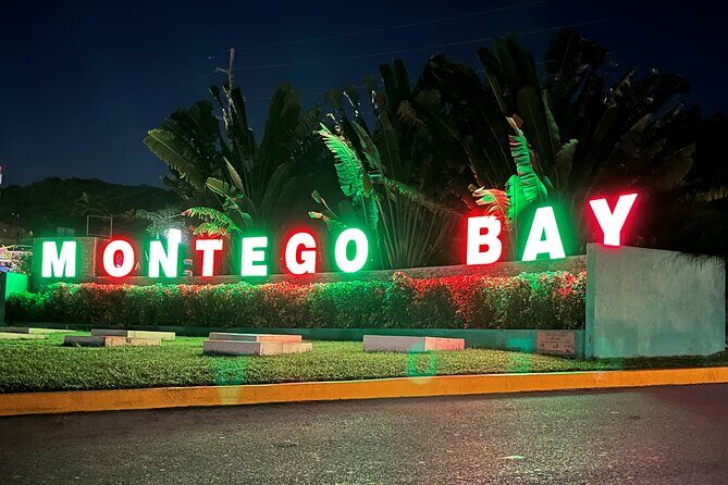 Private-Transfers from MBJ Airport to Montego Bay area hotels - The Ride: Private Minivan, WiFi, Water, and the 10–30 Minute Reality