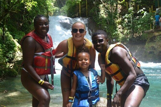 Private Transport to River Tubing or Rafting and Blue Hole combo - Blue Hole: Color Water, Jumping Options, and Secret Falls