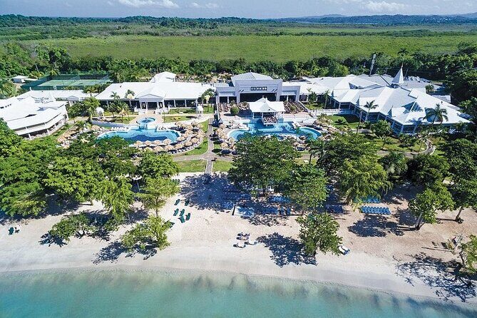 Private Transportation from Montego Bay Airport to Negril hotels - Price and value: is $60 per person a good deal?