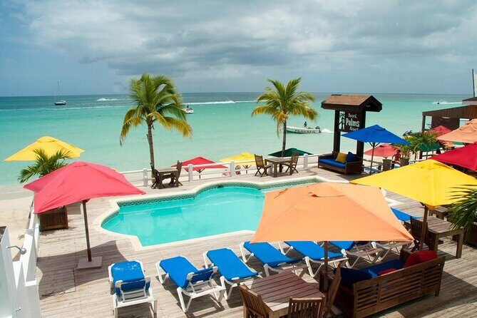Private Transportation from Montego Bay Airport to Negril hotels - Where this transfer works best (and who should skip it)
