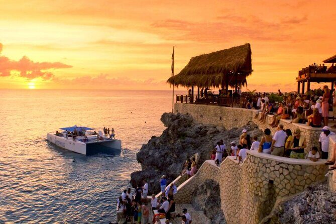 Private Trip to Blue Hole Mineral Springs, Negril & Ricks Café - What It’s Like When You Put All Three Stops Together