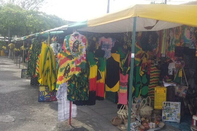 Private White River Bamboo Rafting & Limestone Massage Ocho Rios - Shopping after the raft: craft market and in-bond stores, with fruit punch