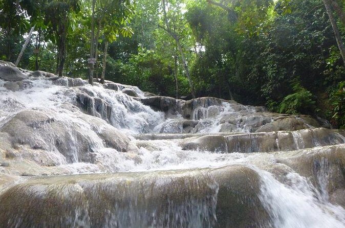 [PRIVATE]Dunn's River & Martha Brae Rafting - Entrance & Lunch - Lunch, Drinks, and Entrance Fees: What $275 Actually Buys